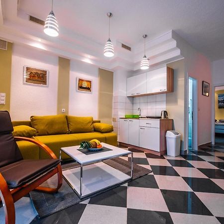 ליבנו Apartman Luka מראה חיצוני תמונה