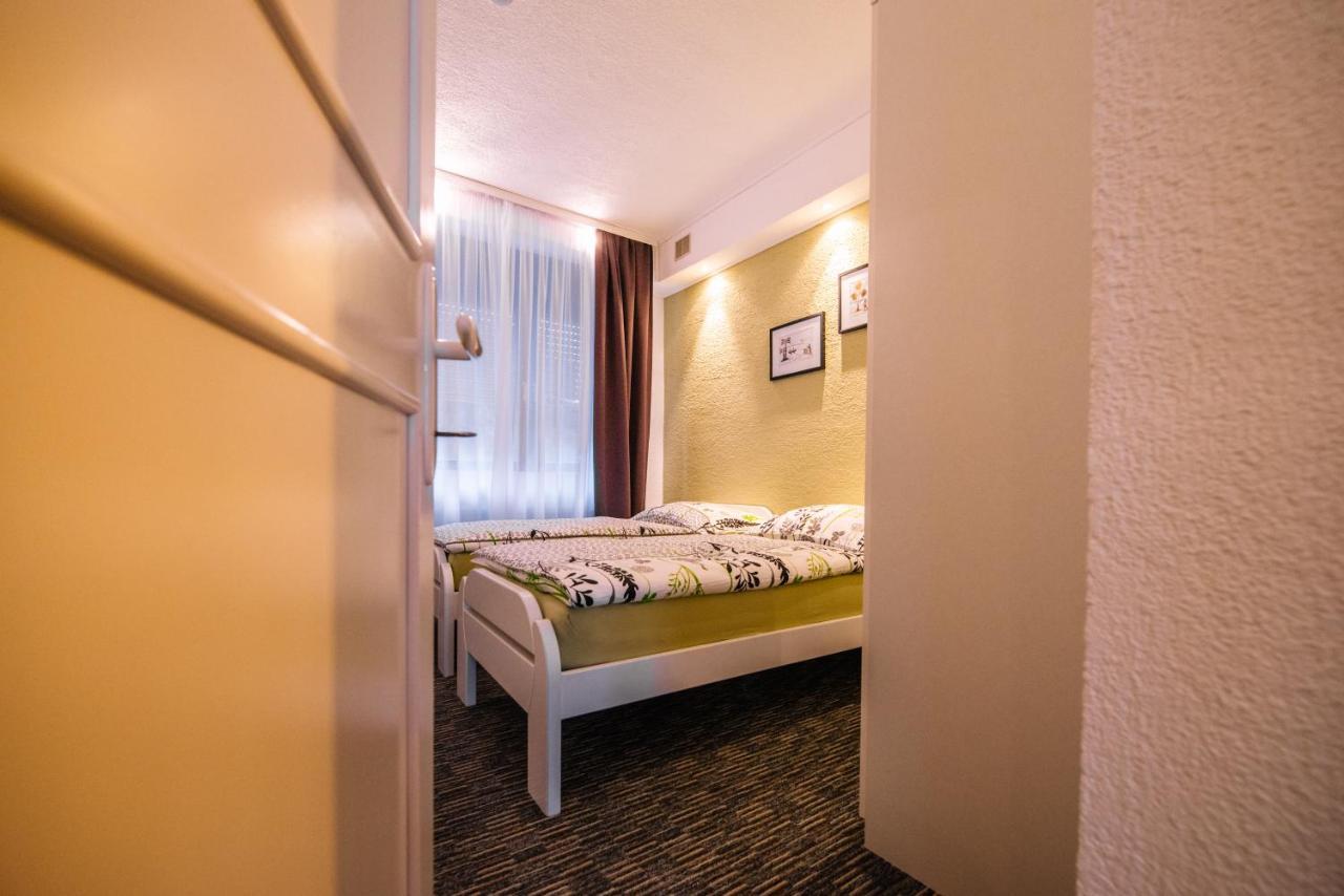 ליבנו Apartman Luka מראה חיצוני תמונה